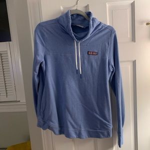 Super Cute Vineyard Vines Pullover